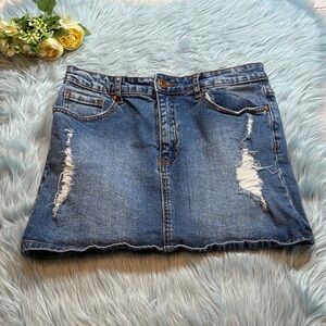 Forever 21 Denim Distressed Mini Skirt sz 27
